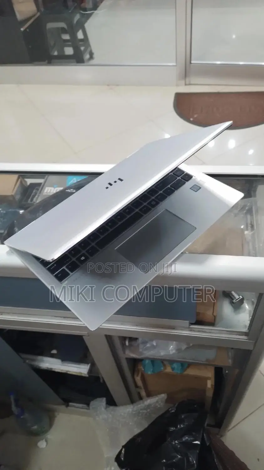 New Laptop HP EliteBook 840 16GB Intel Core I7 SSD 512GB