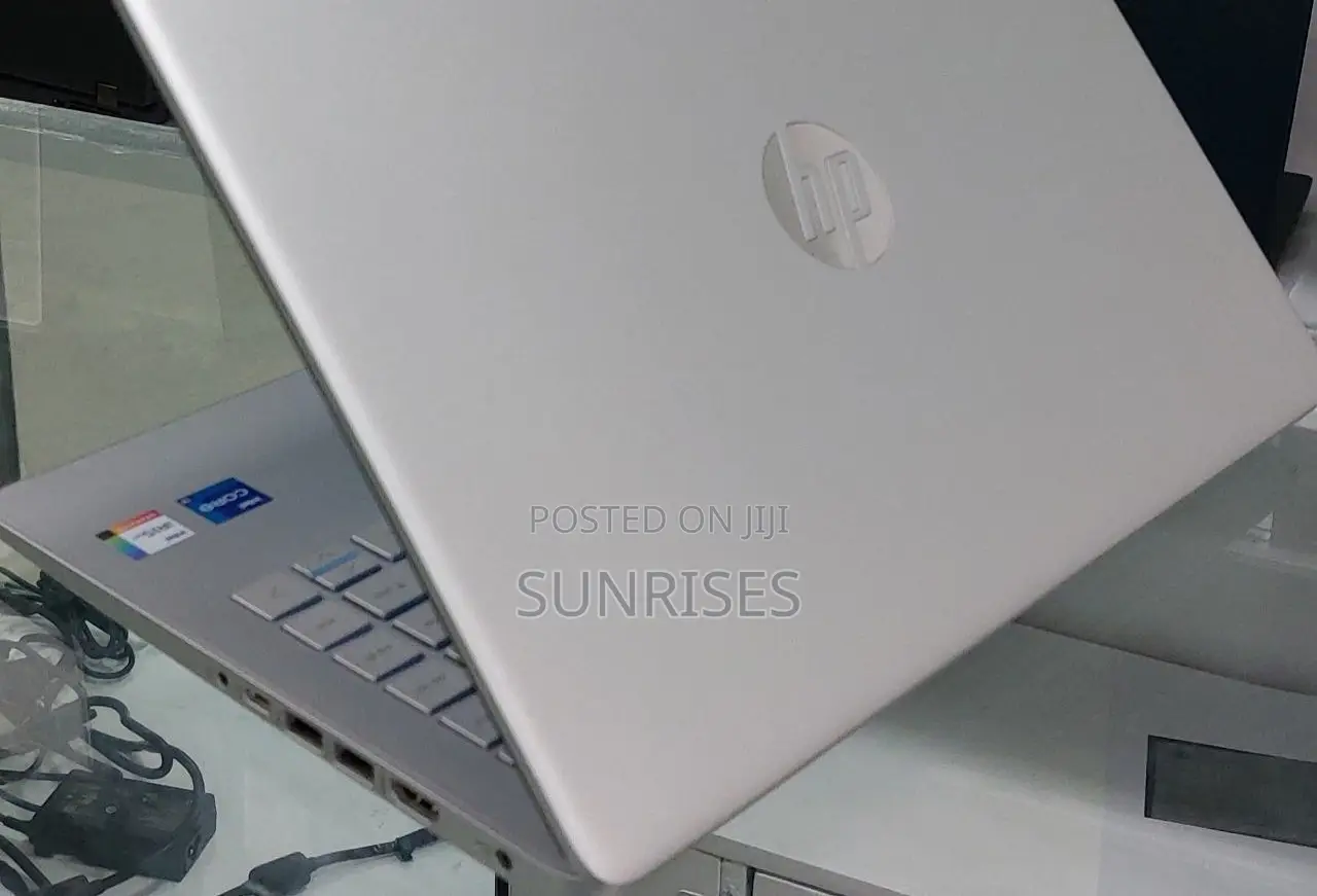 New Laptop HP Stream Notebook 16GB Intel Core I7 SSD 512GB