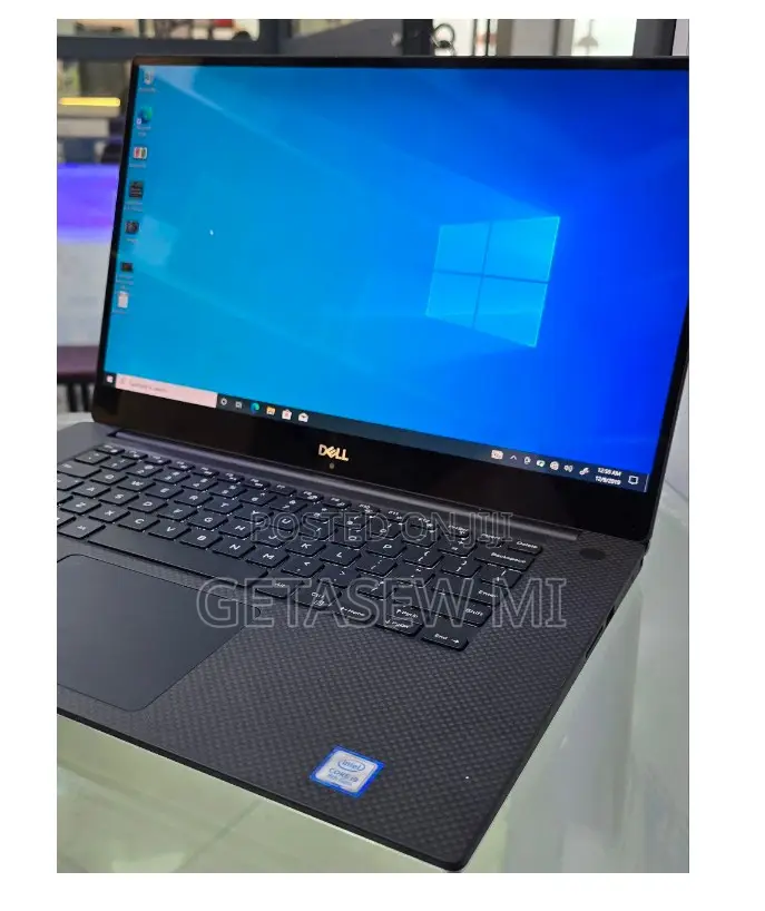New Laptop Dell XPS 15 16GB Intel Core I9 SSD 512GB