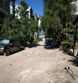 Photo - የሚሸጥ አንድ ስላቭ ሰሚት