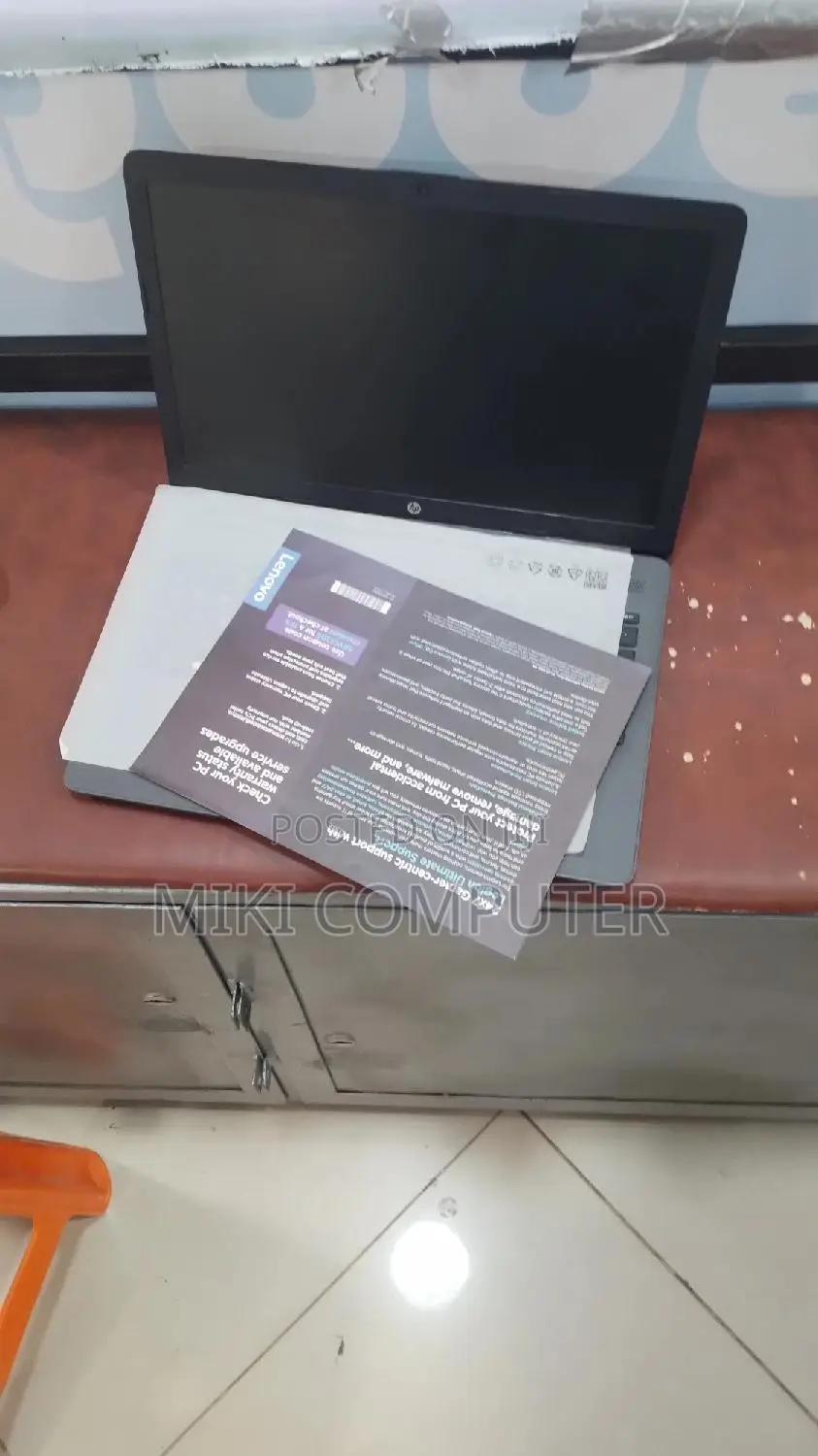 New Laptop Lenovo 8GB Intel Core i5 SSD 512GB