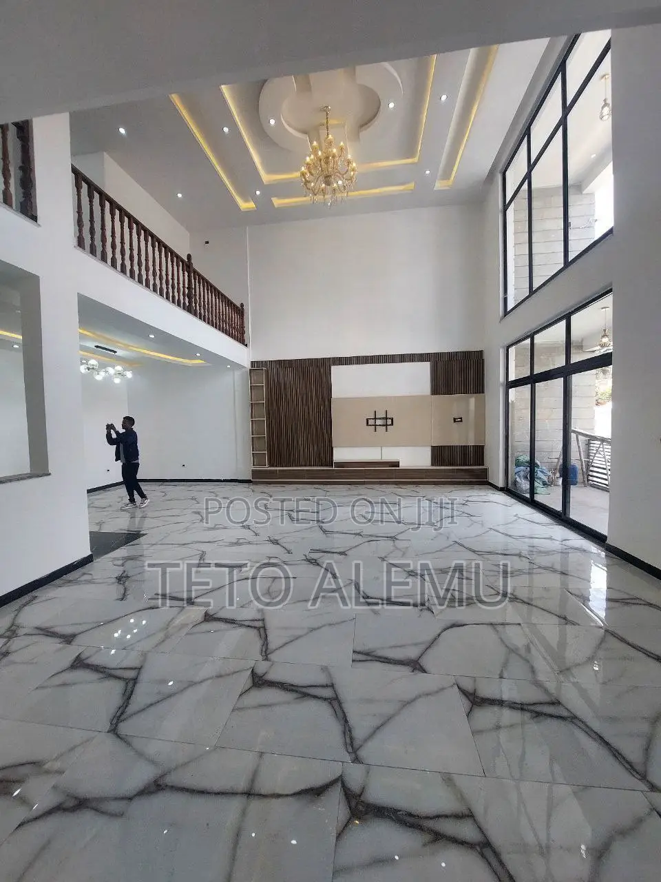 6bdrm House in የሚሸጥ ቤት ሰሚት ፍርድ ቤት, Bole for sale