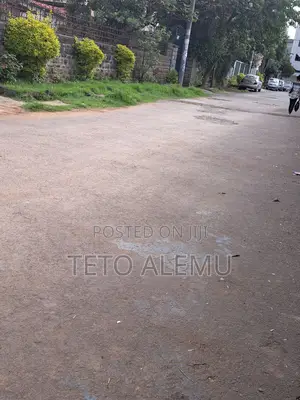 Photo - የሚሸጥ ቦታ ቦሌ ጤና ጣቢያ