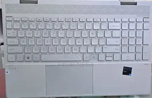 New Laptop HP Envy X360 12GB Intel Core I7 SSD 512GB