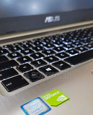 New Laptop Asus VivoBook E403NA 8GB Intel Core I7 SSD 1T