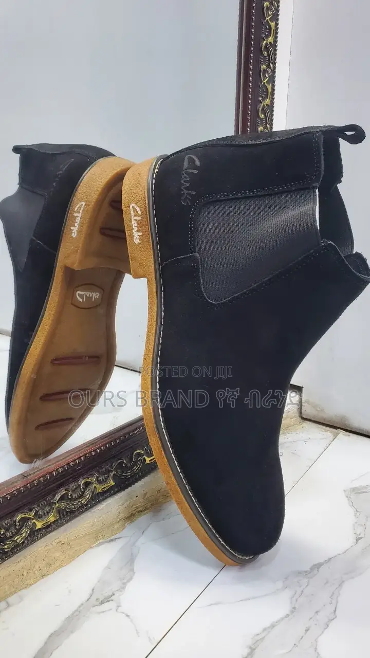 High Master Quality CLARKS