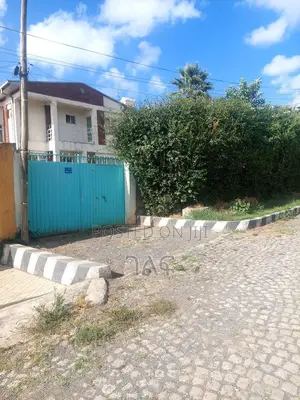 Photo - 4bdrm House in አያት ኮምፓውንድ ውስጥ የሚሸጥ, Bole for sale