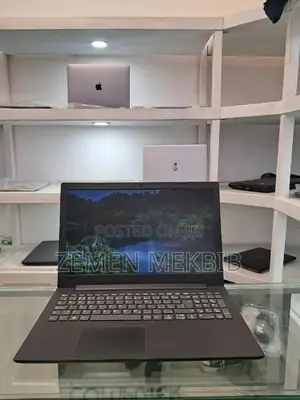 New Laptop Lenovo 4GB Intel Xeon HDD 500GB