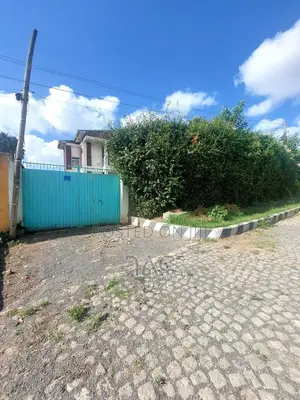 4bdrm House in አያት ኮምፓውንድ ውስጥ የሚሸጥ, Bole for sale