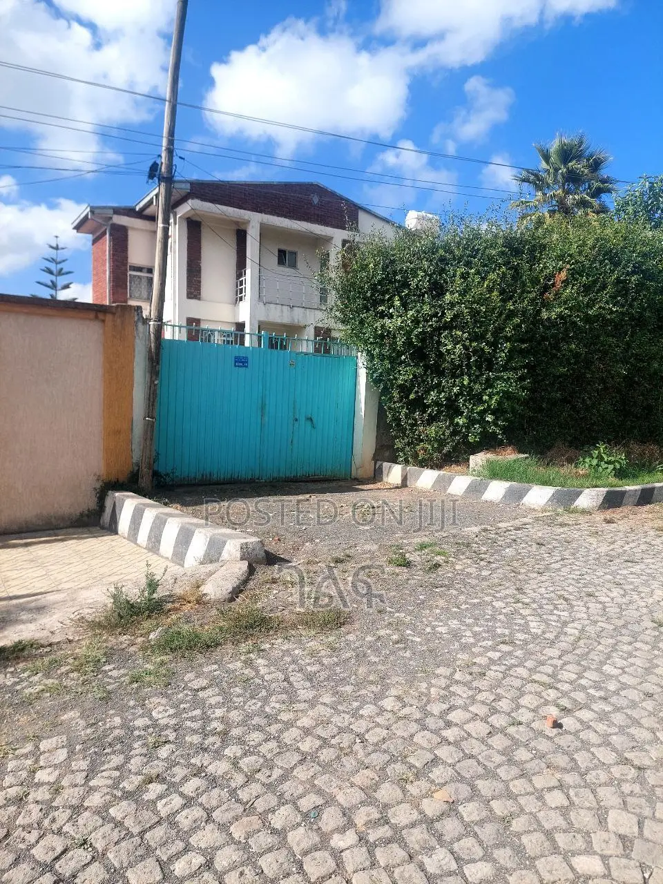 4bdrm House in አያት ኮምፓውንድ ውስጥ የሚሸጥ, Bole for sale