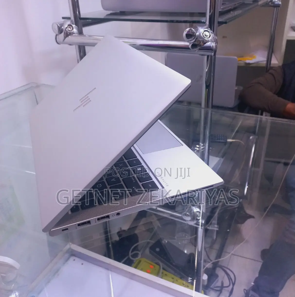 New Laptop HP EliteBook 830 16GB Intel Core I7 SSD 512GB