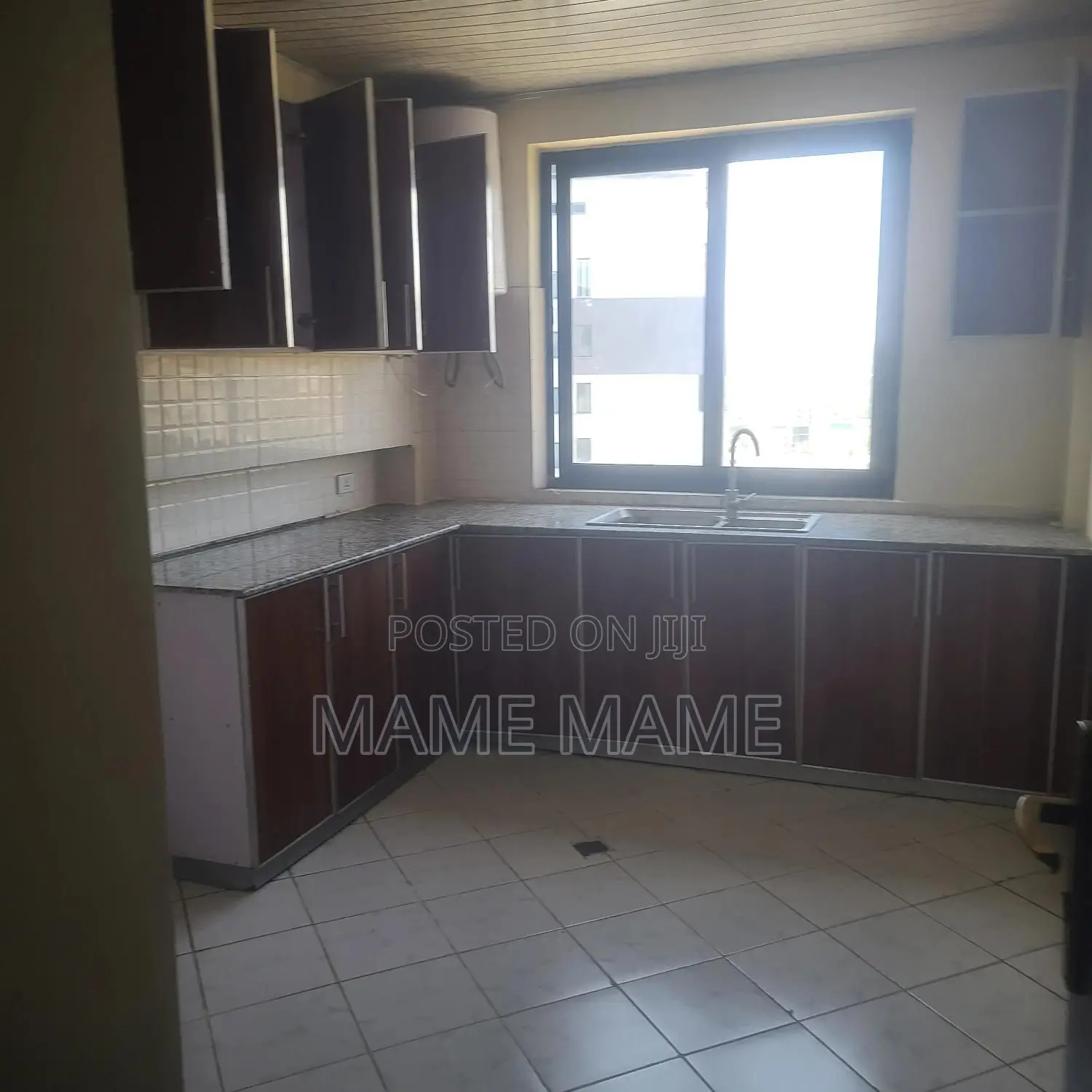 3bdrm Apartment in Addis Abeba, Bole for rent