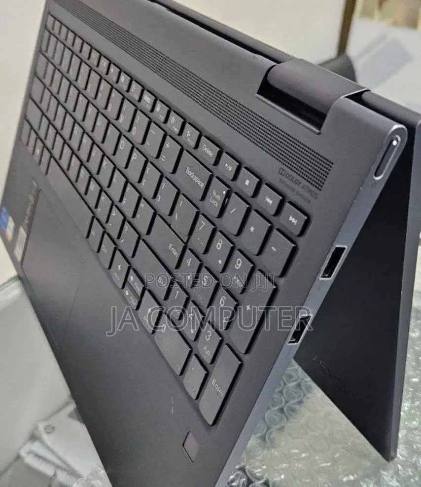 New Laptop Lenovo ThinkPad Yoga 8GB Intel Core I5 SSD 512GB