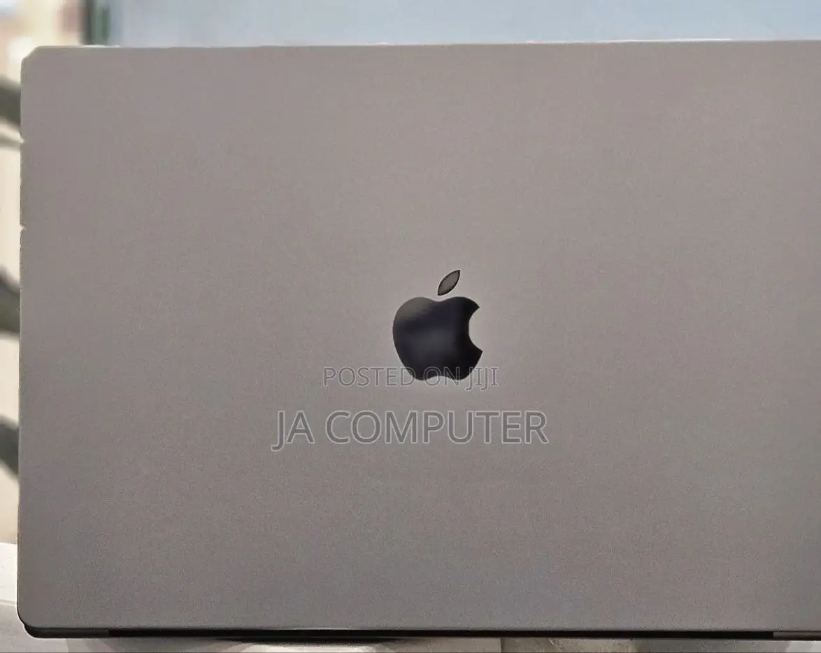 New Laptop Apple MacBook Pro 2021 M1 16GB Apple M1 Pro SSD 1T