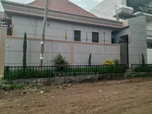 Furnished 3bdrm Villa in Summit, Bole for sale