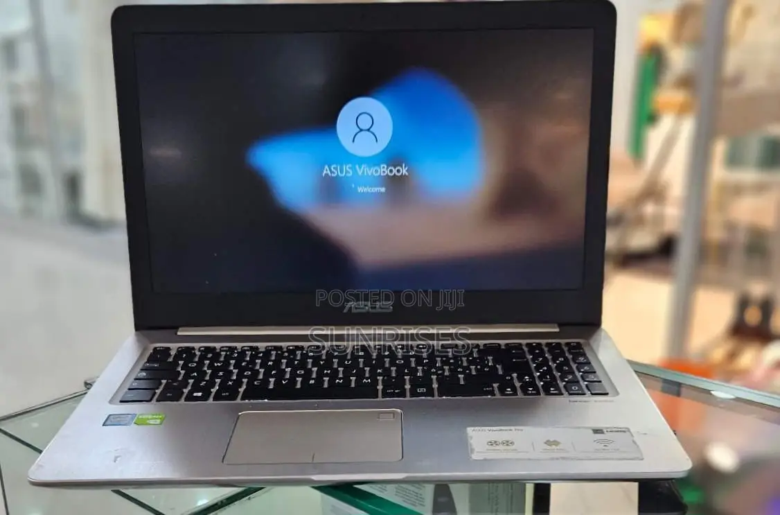 New Laptop Asus VivoBook 15 X505BA 16GB Intel Core I7 HDD 1T