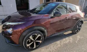 Nissan Juke 2022 Burgundy