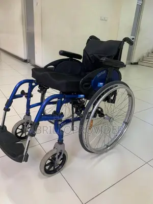 Photo - Compatible Wheelchair Comfortable Wheelchair Used Wheelchair