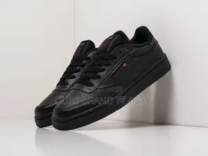 Photo - High Master Quality Black Reebok Low Cut Shoes
