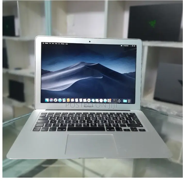 Laptop Apple MacBook Air 2017 8GB Intel Core I5 SSD 128GB