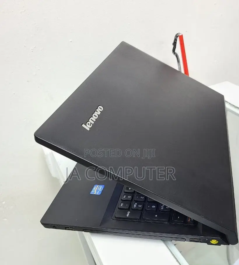 New Laptop Lenovo ThinkPad Yoga 4GB Intel Core I3 HDD 500GB