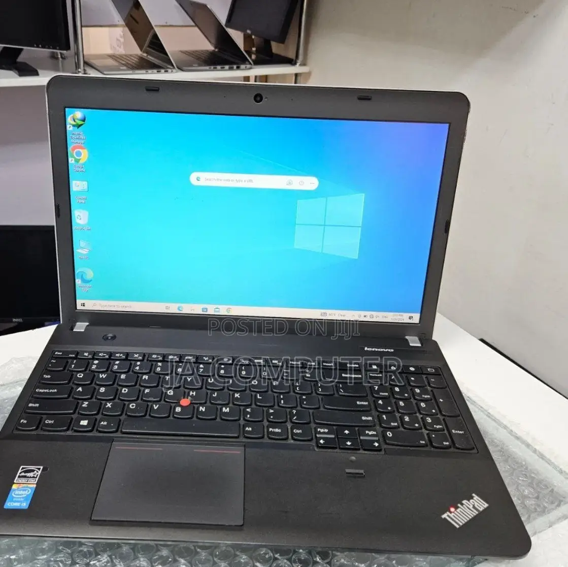New Laptop Lenovo ThinkPad Yoga 4GB Intel Core I5 SSD 500GB