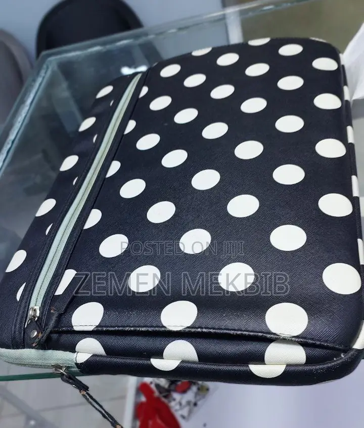 New Laptop Apple MacBook Pro 2019 16GB Intel Core I9 SSD 1T