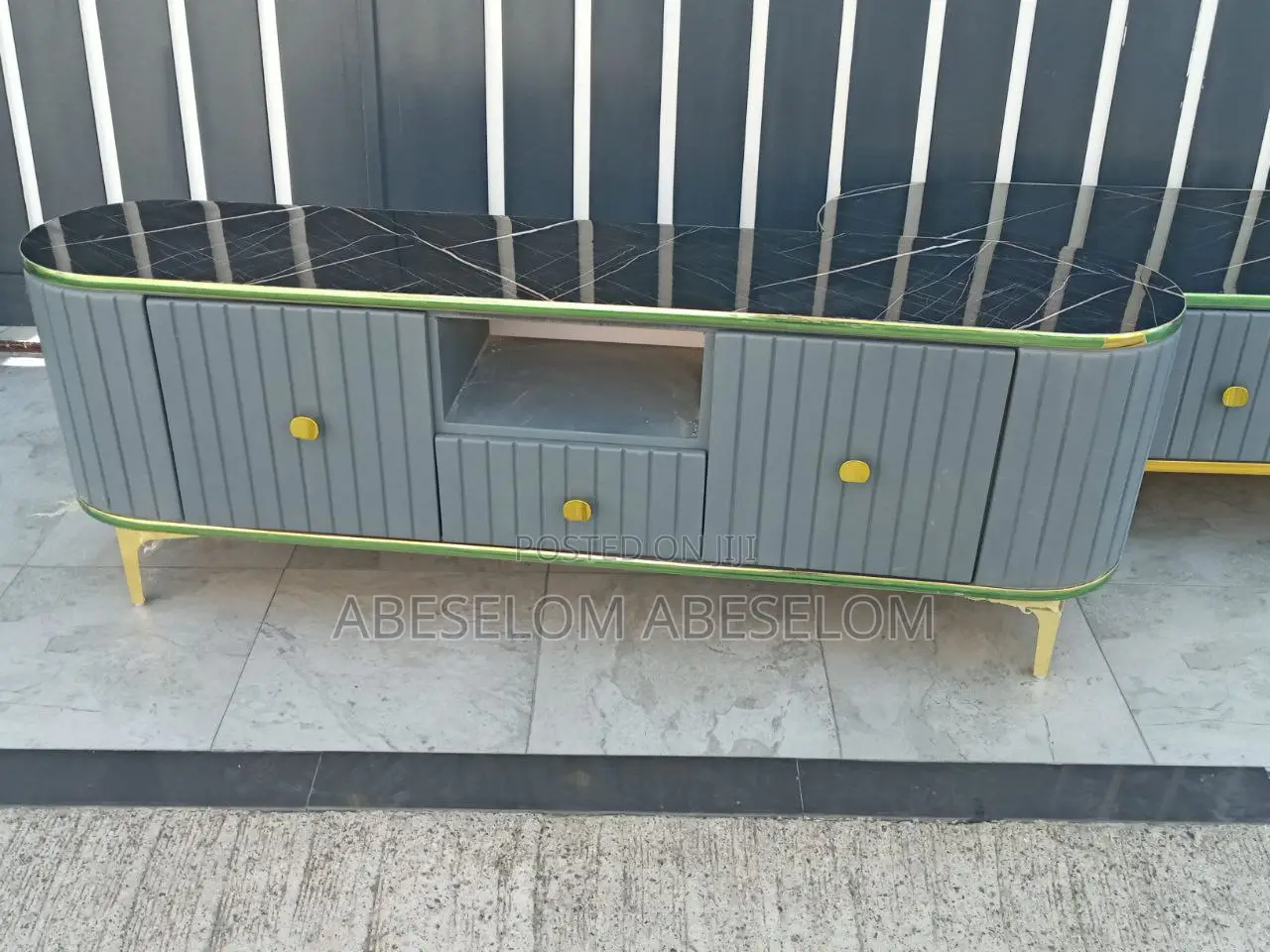 1,50 Cm ቲቪ እስታንድ