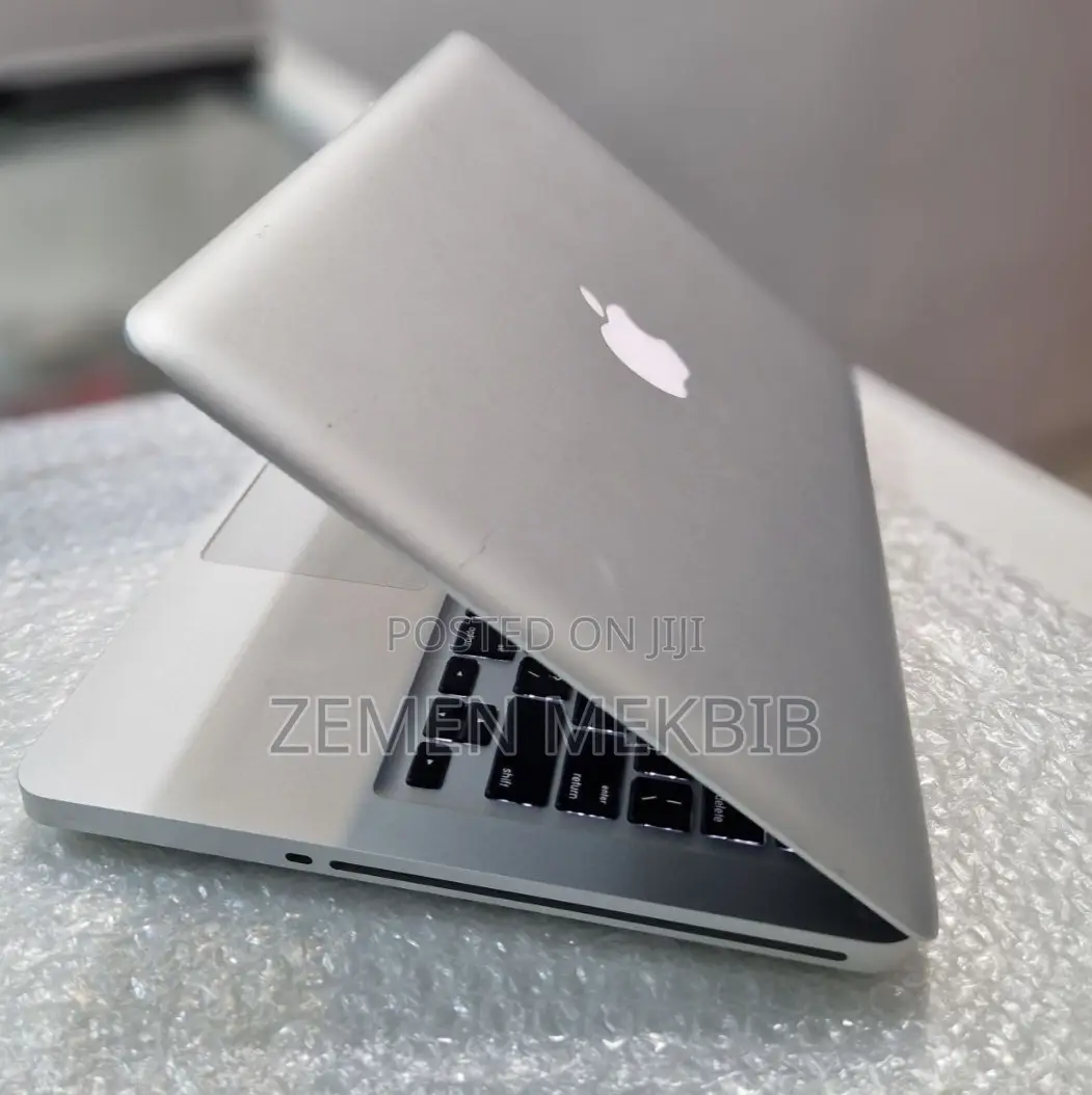 New Laptop Apple MacBook Pro 2012 4GB Intel Core I5 HDD 500GB
