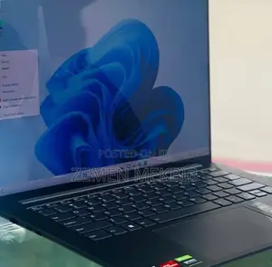 Photo - New Laptop Lenovo 32GB AMD Ryzen 9 SSD 1T