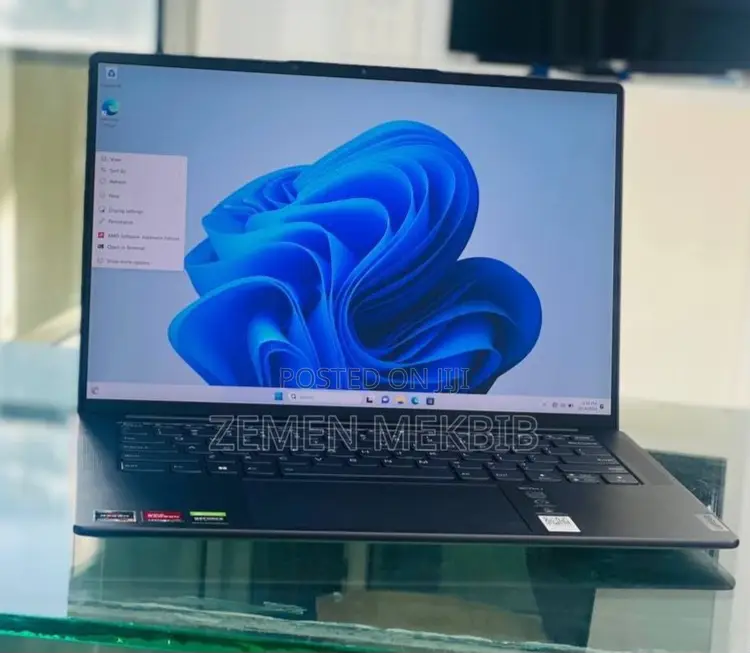 New Laptop Lenovo 32GB AMD Ryzen 9 SSD 1T
