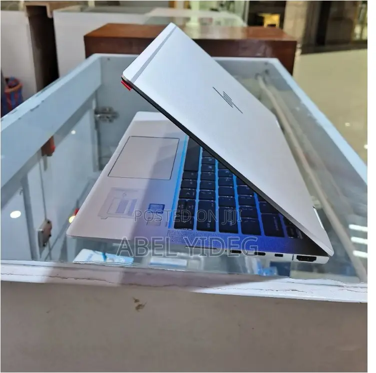 New Laptop HP EliteBook X360 1030 G3 16GB Intel Core I7 SSD 512GB