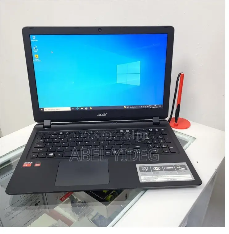 New Laptop Acer Aspire ES 12GB AMD A4 HDD 1T