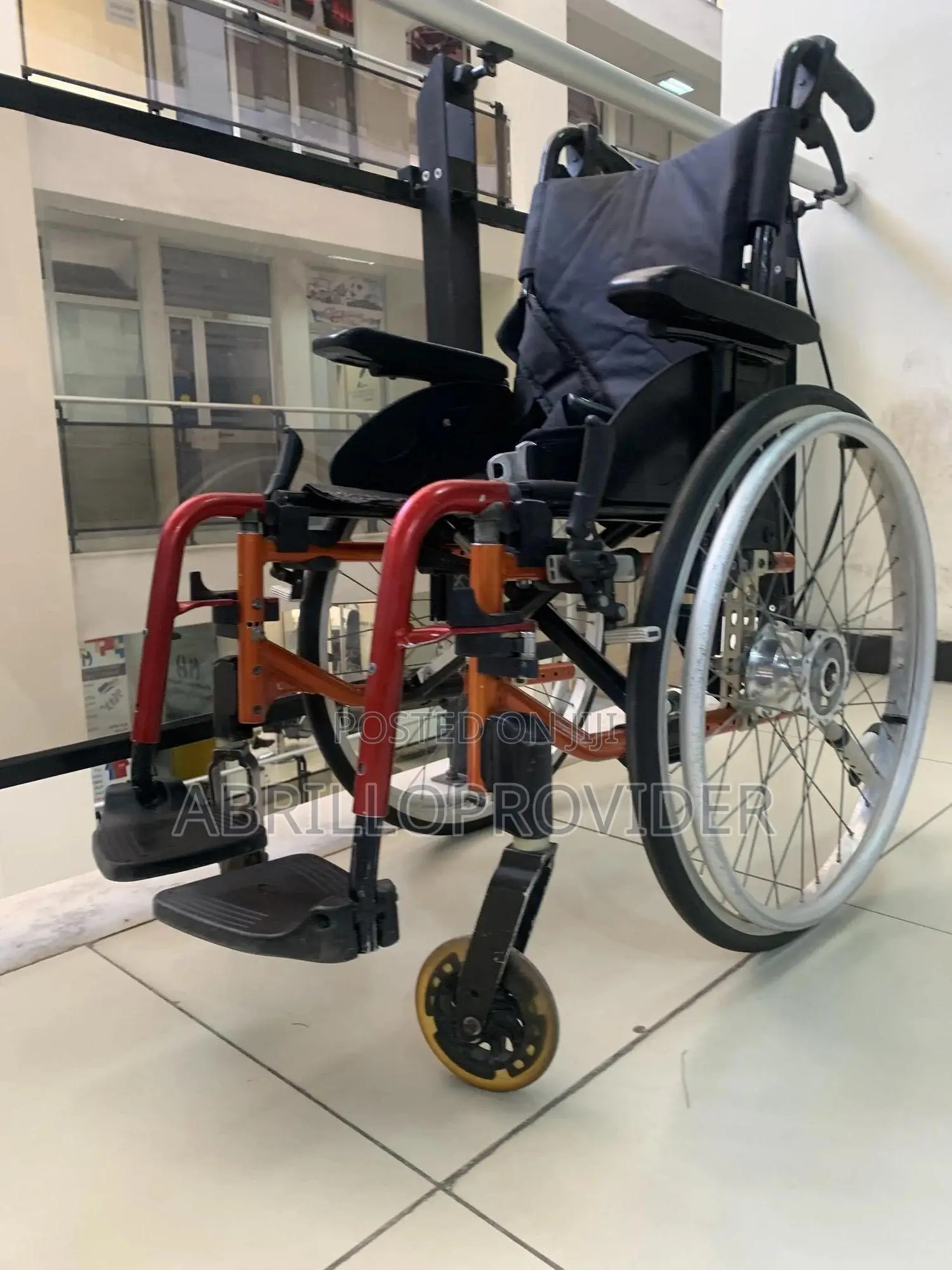 ቤልት ያለው ዌልቸር ለህፃናት Wheelchairs{Wheelchairs}Wheelchairs}