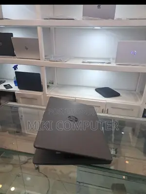 New Laptop HP Stream Notebook 8GB Intel Core I5 HDD 1T