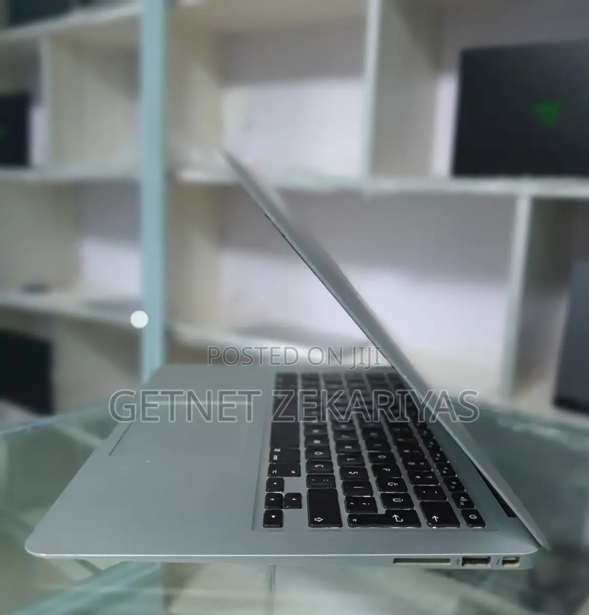 New Laptop Apple MacBook Air 2017 8GB Intel Core I5 SSD 128GB