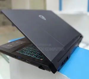 New Laptop MSI Pulse GL66 16GB Intel Core I7 SSD 1T