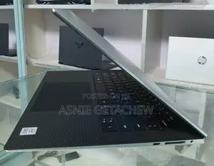 Photo - New Laptop Dell XPS 15 16GB Intel Core I7 SSD 512GB