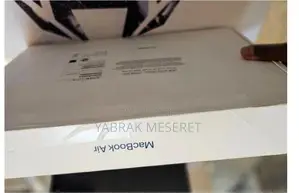 New Laptop Apple MacBook Air 2022 M2 8GB Apple M2 SSD 256GB