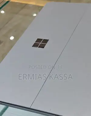 New Laptop Microsoft Surface Pro 9 16GB Intel Core I7 SSD 1T