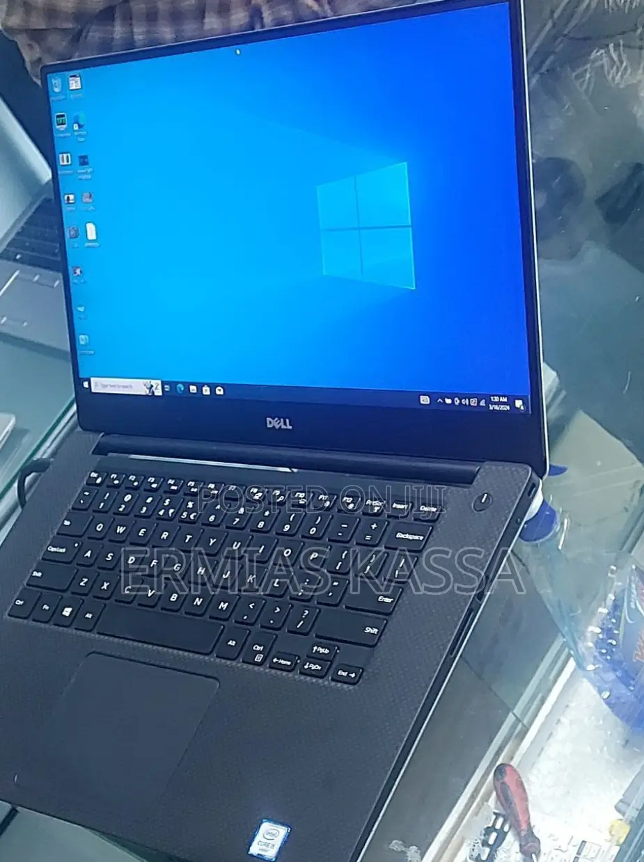 New Laptop Dell XPS 15 16GB Intel Core I5 SSD 512GB