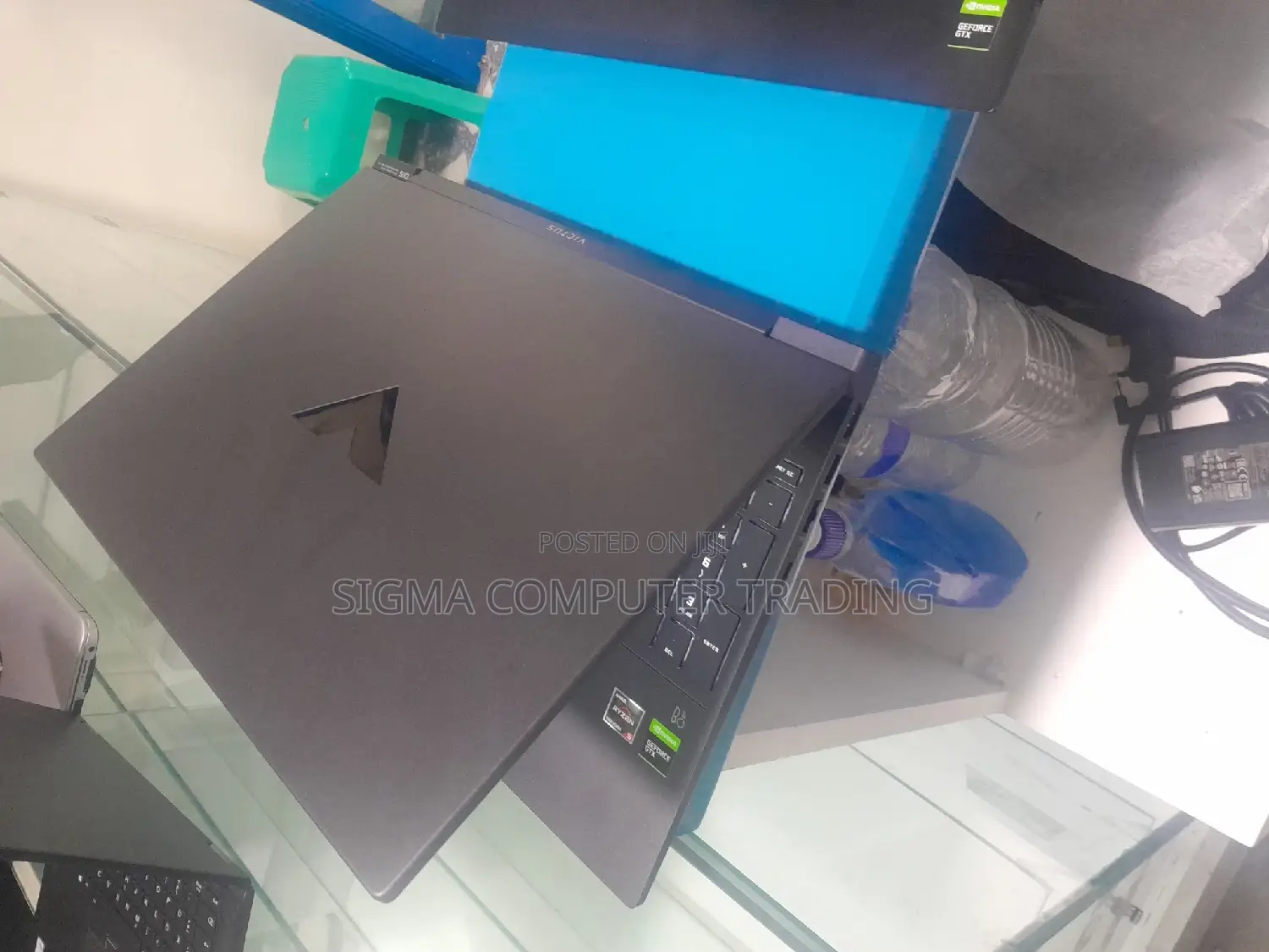 New Laptop HP Victus 15 8GB AMD Ryzen 5 SSD 512GB