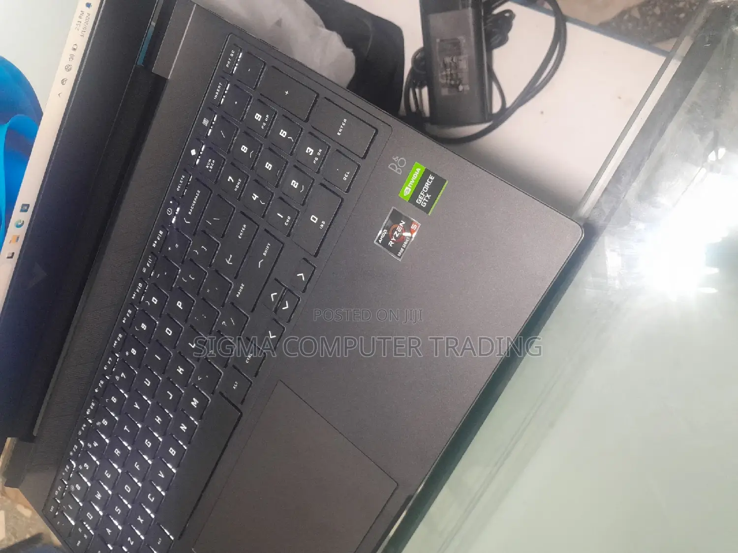 New Laptop HP Victus 15 8GB AMD Ryzen 5 SSD 512GB