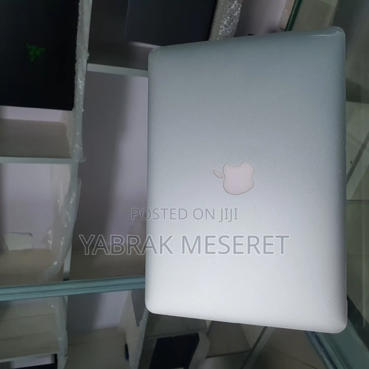 New Laptop Apple MacBook Air 2017 8GB Intel Core i5 SSD 128GB