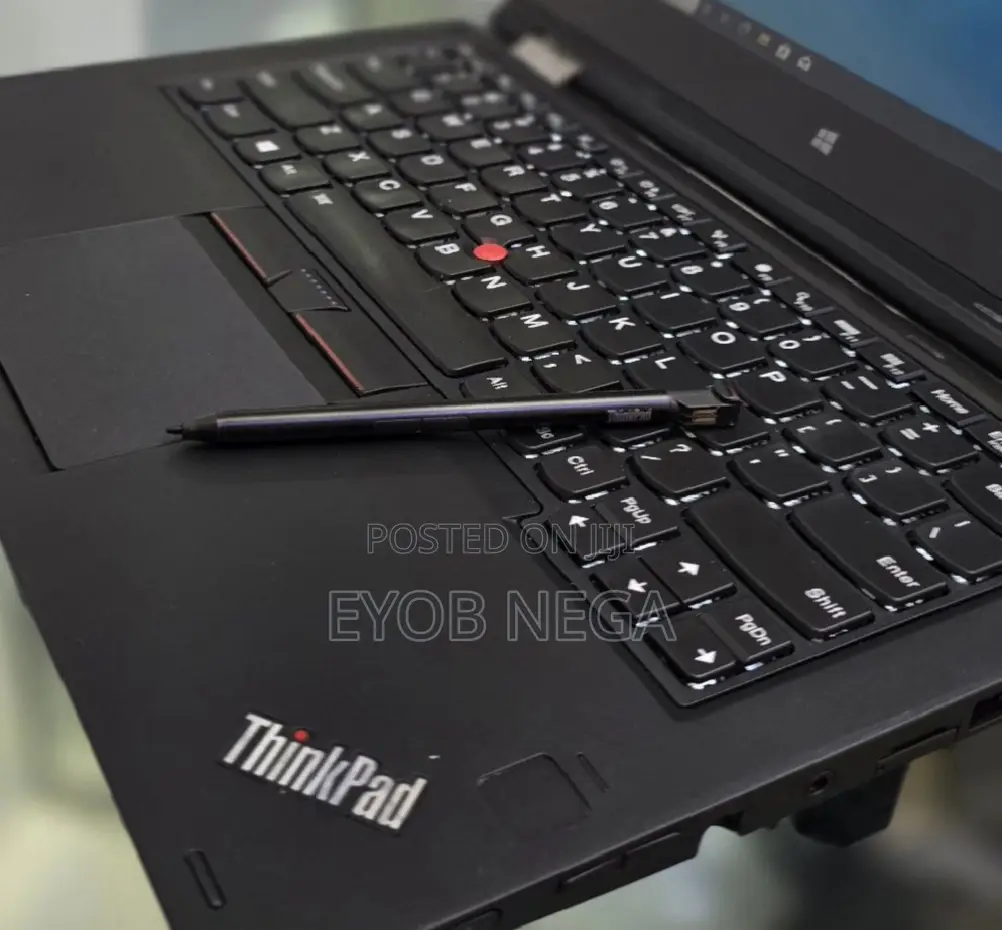 New Laptop Lenovo ThinkPad Yoga 8GB Intel Core I5 SSD 512GB