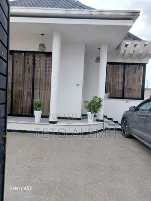3bdrm Villa in የሚሸጥ ቪላ ሰሚት, Bole for sale
