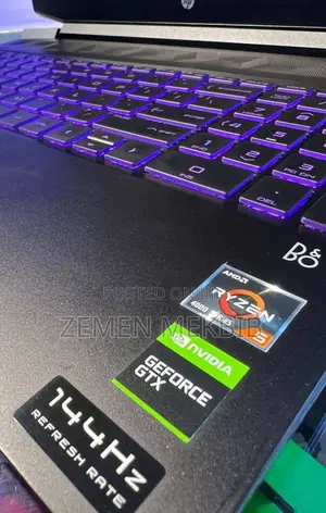 New Laptop HP Pavilion 15 8GB AMD Ryzen 5 HDD+SSD 1.5T