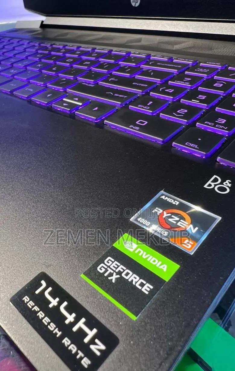 New Laptop HP Pavilion 15 8GB AMD Ryzen 5 HDD+SSD 1.5T