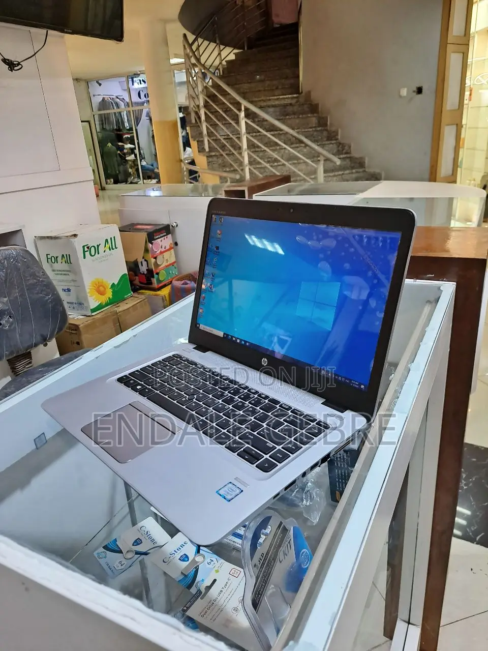 New Laptop HP EliteBook 840 G3 8GB Intel Core I5 HDD+SSD 1T