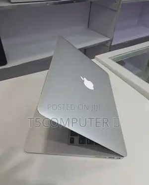 New Laptop Apple MacBook Air 2017 8GB Intel Core I5 SSD 256GB